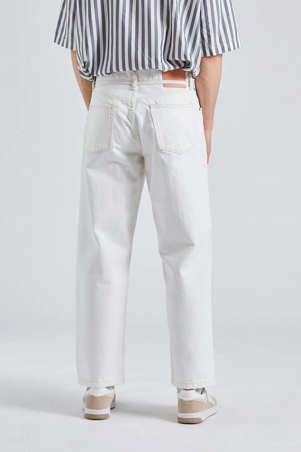 Acne Studios 1991 Toj U White Out
