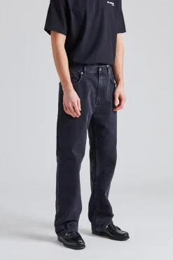 Archive Straight Jeans Black