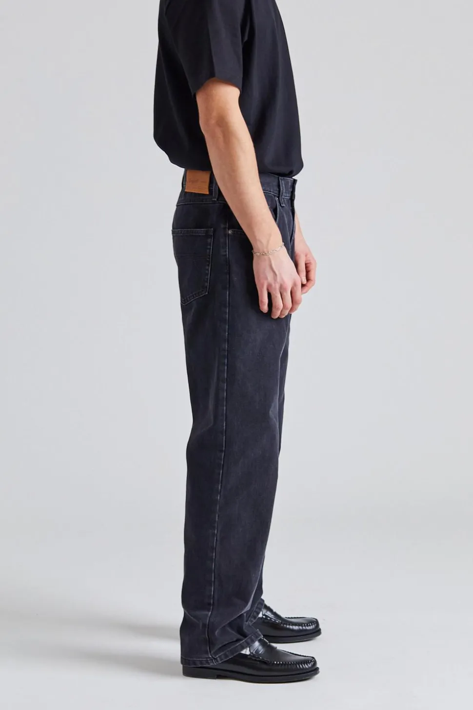 Archive Straight Jeans Black