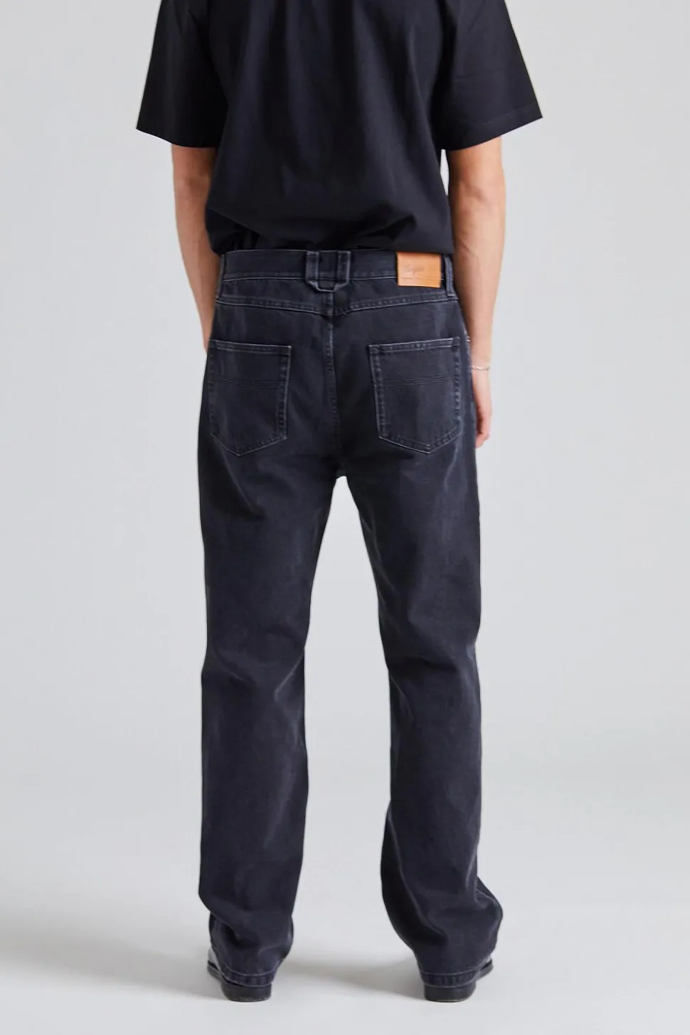 Archive Straight Jeans Black