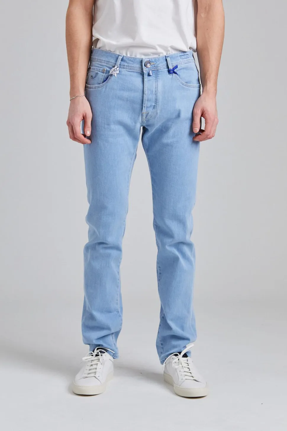 Bard 688 Summer Blue Wash