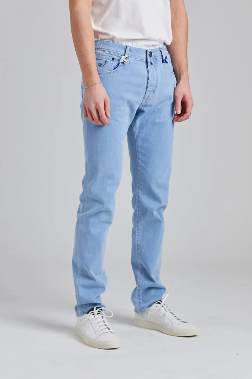 Bard 688 Summer Blue Wash