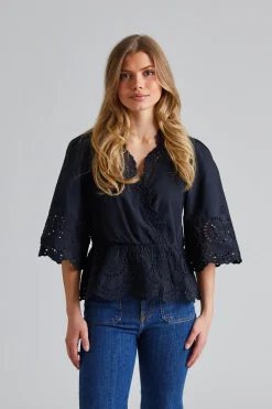 Bea V-Neck Blouse Black