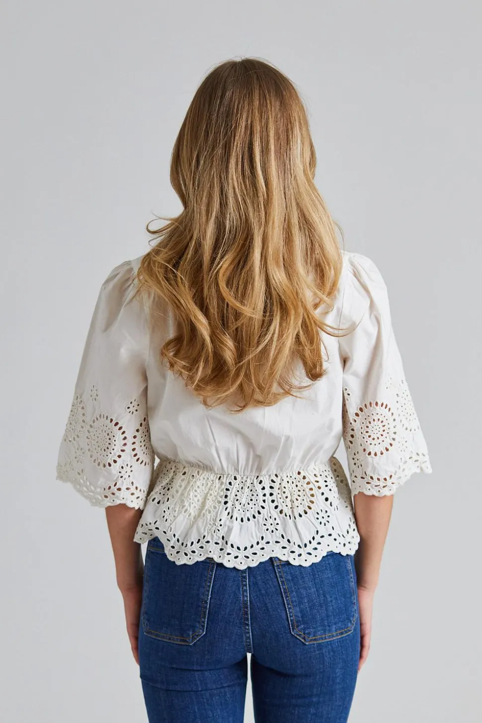Bea V-Neck Blouse White