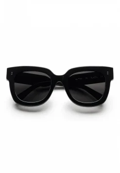 08 Black