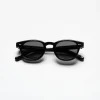 01 Black