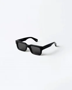 05 Black
