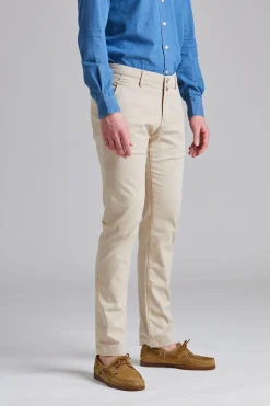 Bobby Chino Light Twill Beige