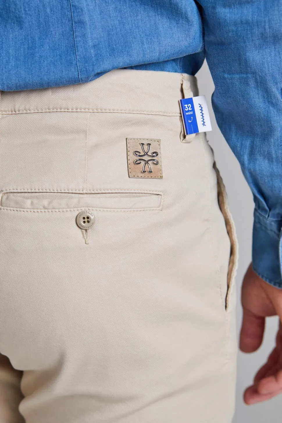 Bobby Chino Light Twill Beige