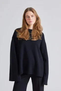 Cape Cod Sweater Jet Black