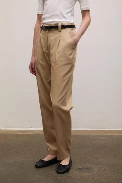 Classic Twill Chino Beige