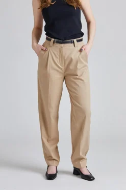 Classic Twill Chino Beige