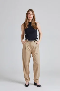 Classic Twill Chino Beige