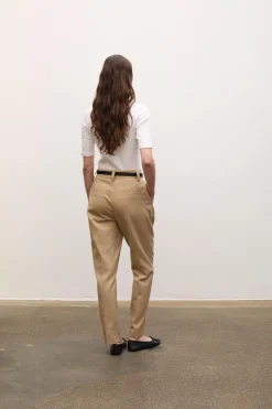 Classic Twill Chino Beige