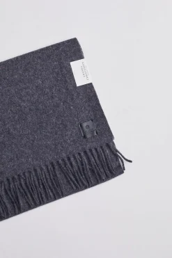 Classic Woven Scarf in Plain Melange Dk Grey