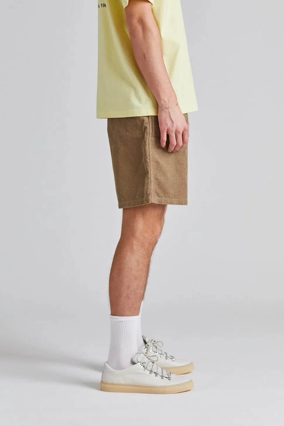 Corduroy G-Short Beige