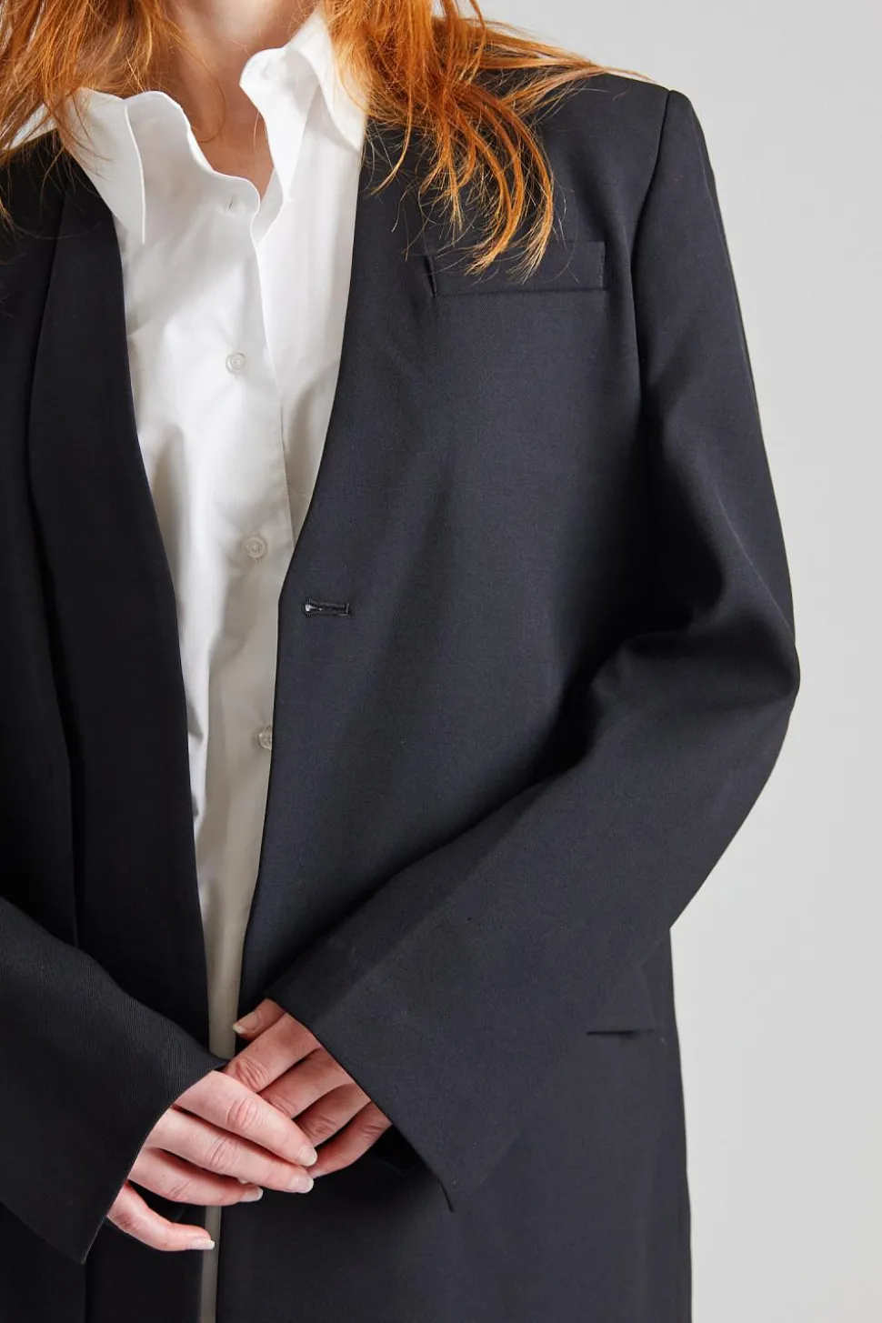 Cosmos Long Coat Black