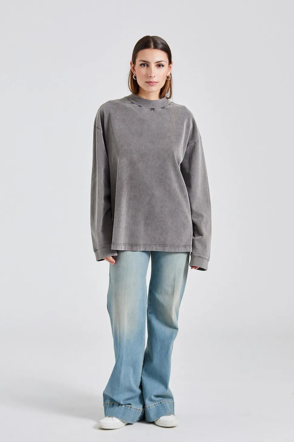 Crew Neck Sweater Faded Black FN-UX-TSHI000020