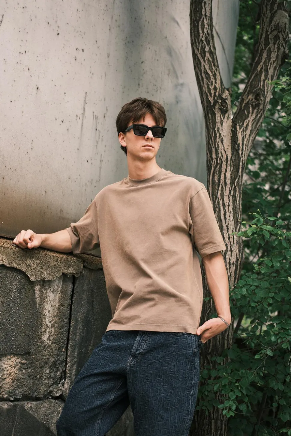 Crew Neck T-shirt - Relaxed Fit Taupe Brown FN-UX-TSHI000018