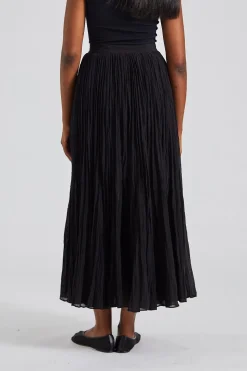 Crinkled Plissé Skirt Black