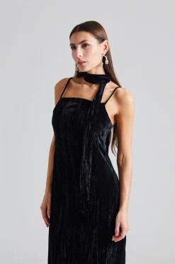 Cygnet Velvet Dress Black