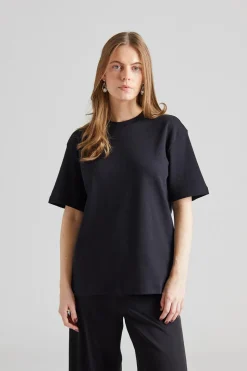 Dagny Tee Black
