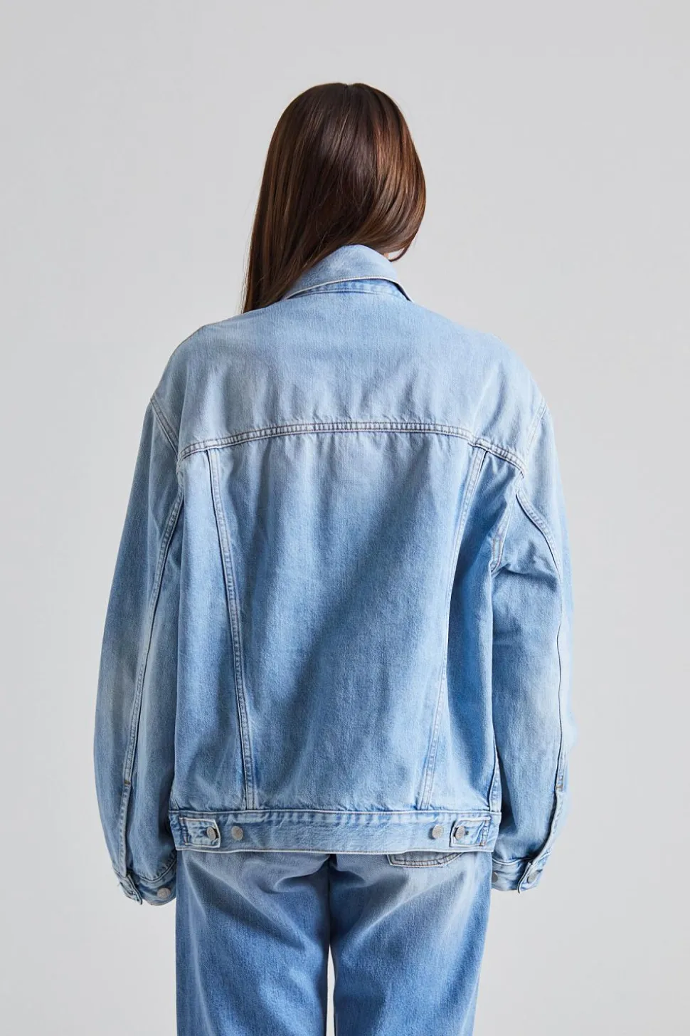 Denim Jacket - Relaxed Fit FN-UX-OUTW000065 Light Blue