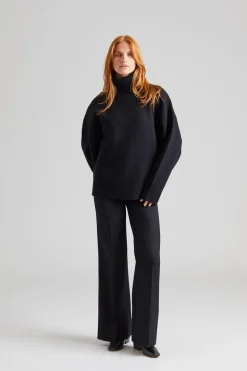 Double-knit Turtleneck Black