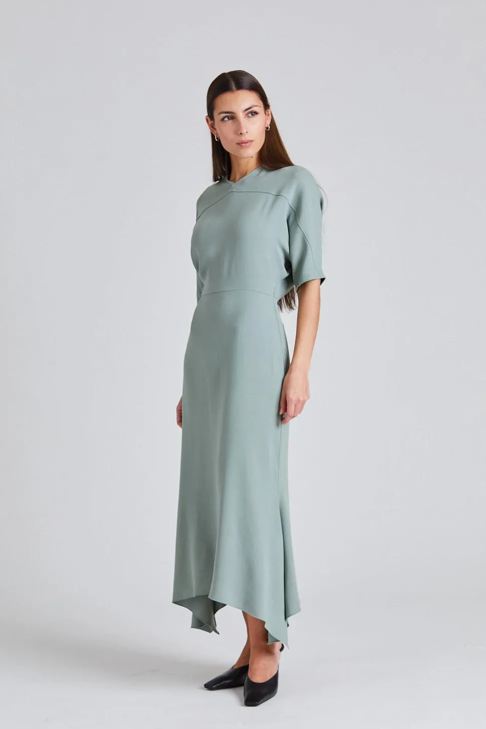 Drop Sleeve Kick Midi Dress Wasabi