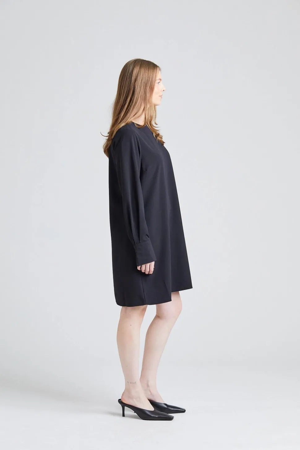 Ebony Midi Dress Black