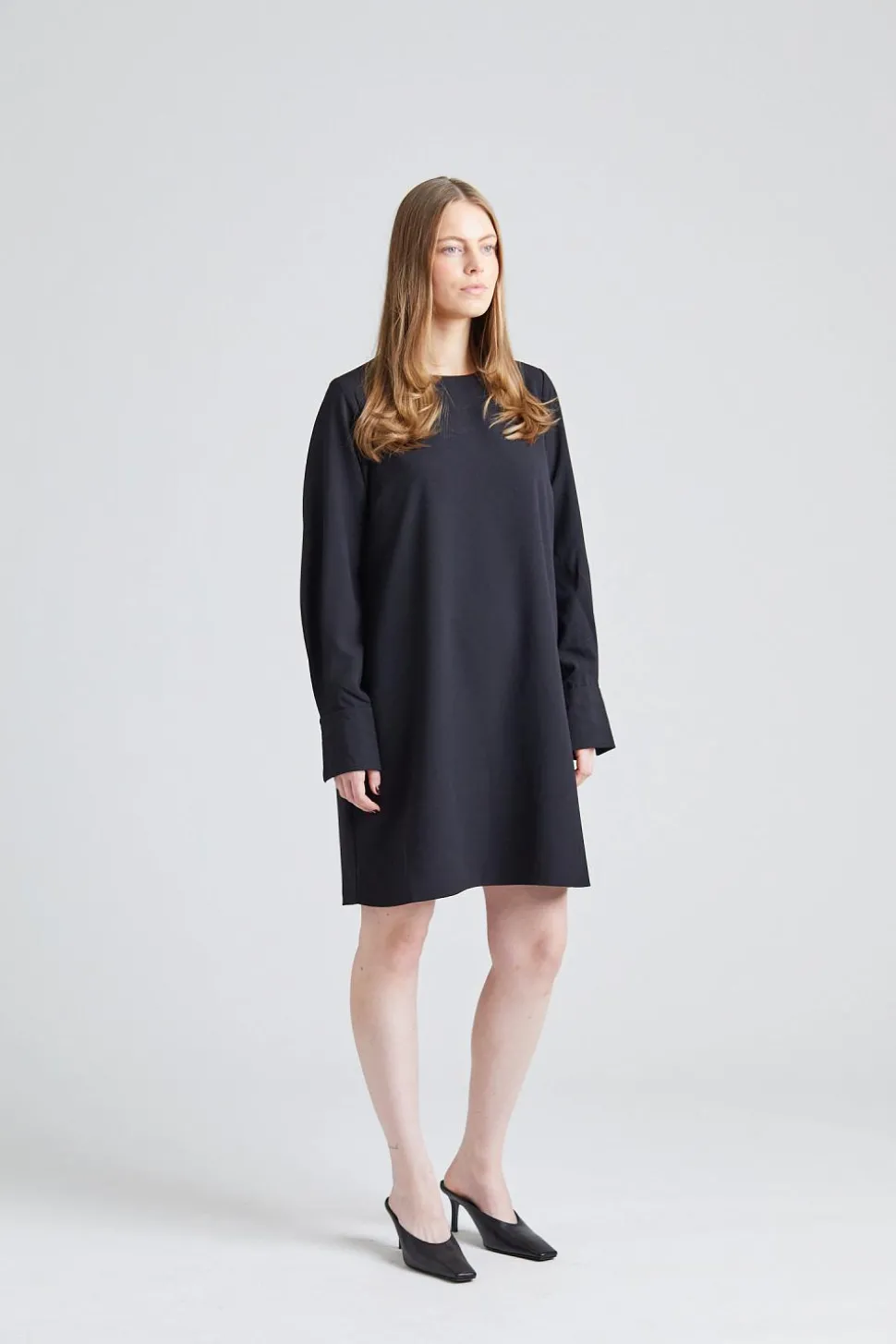 Ebony Midi Dress Black