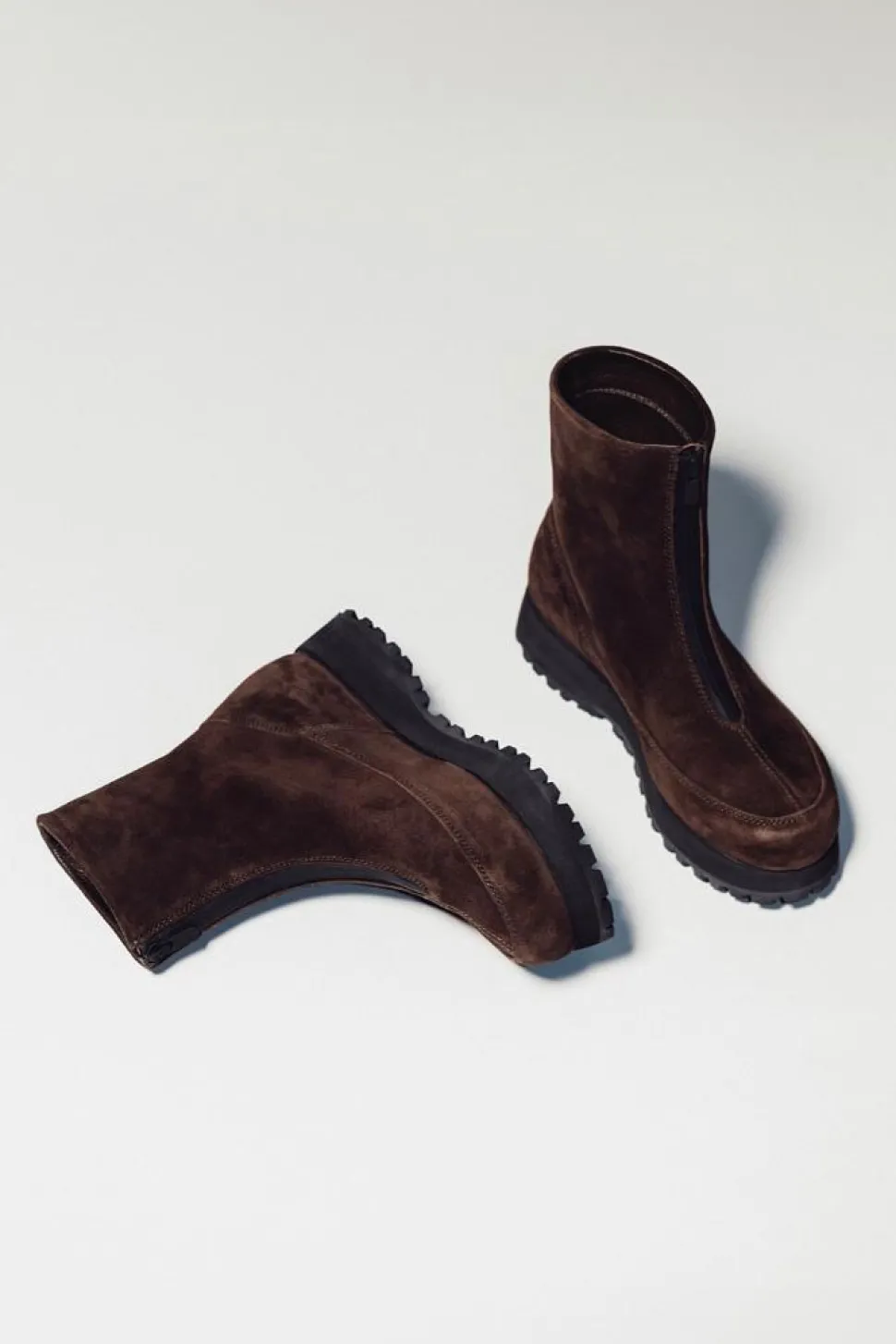 Este Bison Suede