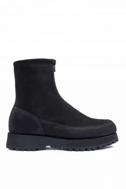 Este Black Nubuck