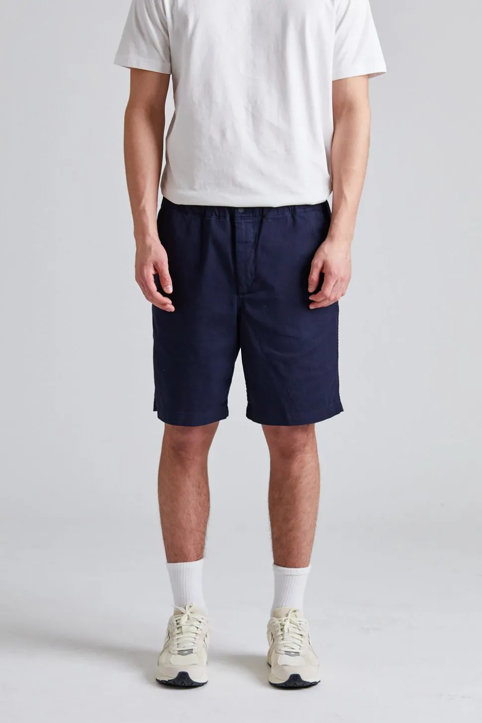 Ezra Relaxed Organic Stretch Twill Shorts Dk Navy
