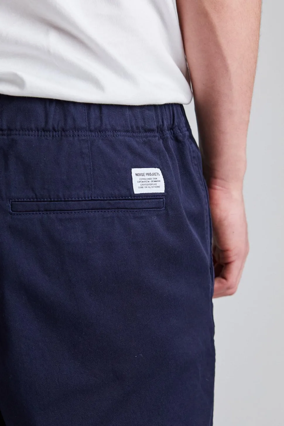 Ezra Relaxed Organic Stretch Twill Shorts Dk Navy