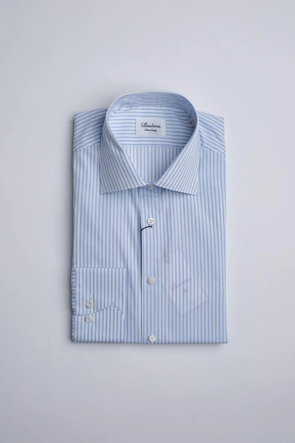 Fitted Body Bold Blue Stripe