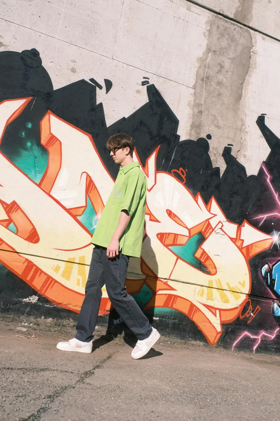 FN-MN-TSHI000425 Lime Green