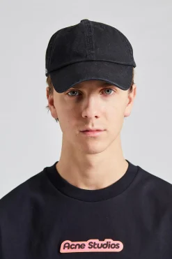 FN-UX-HATS000244 Black