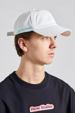 FN-UX-HATS000244 Off White
