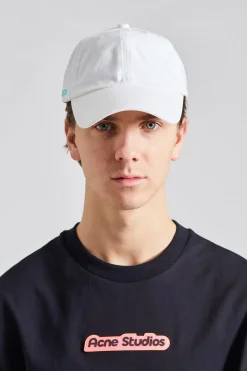 FN-UX-HATS000244 Off White