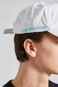 FN-UX-HATS000244 Off White
