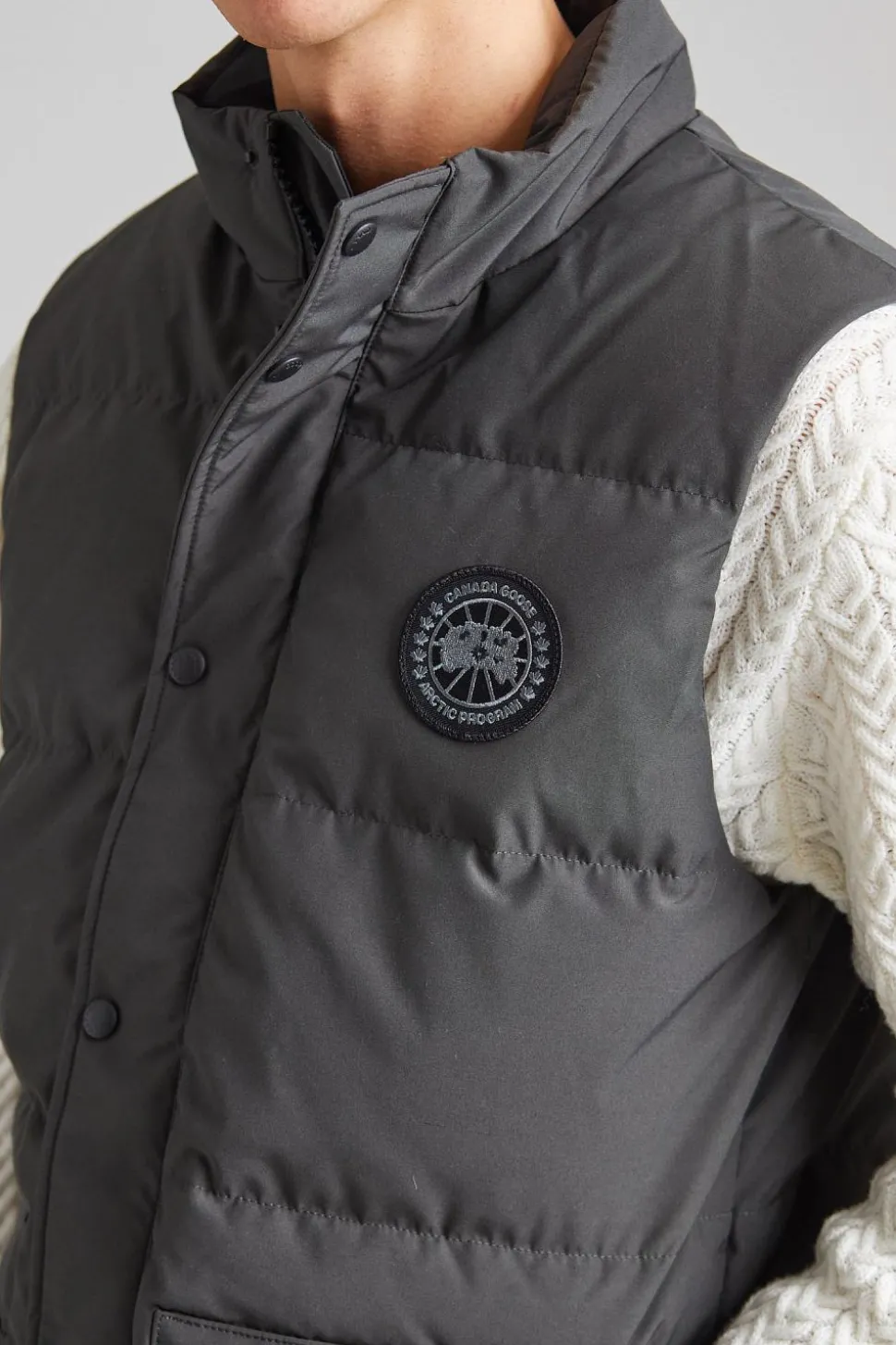 Freestyle Crew Vest Black Disc Volcano