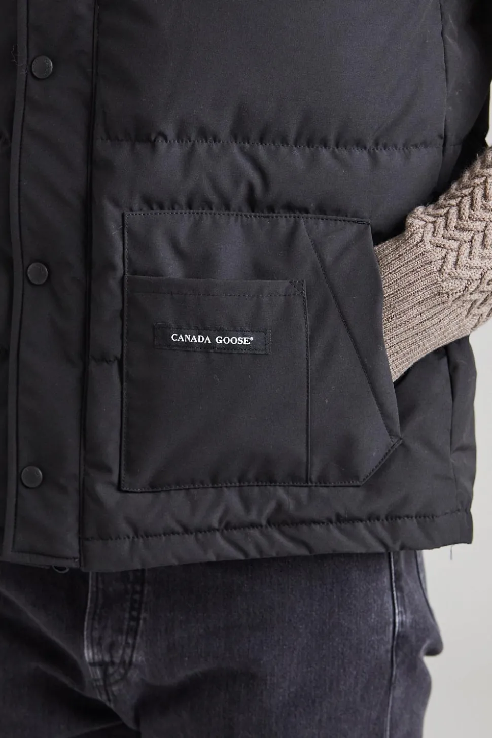 Freestyle Crew Vest Black
