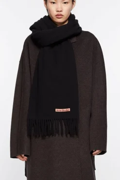 Fringe Wool Scarf Black FN-UX-SCAR000217