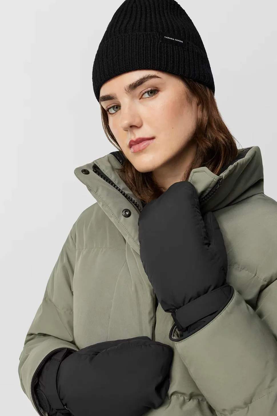 Fundamental Mitten Black