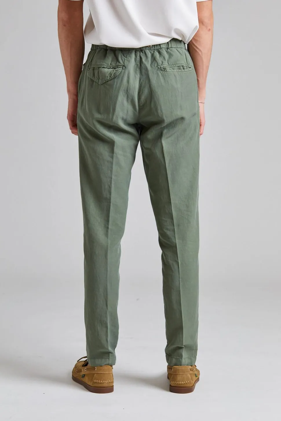Greg Soft Lyocell Trouser Green