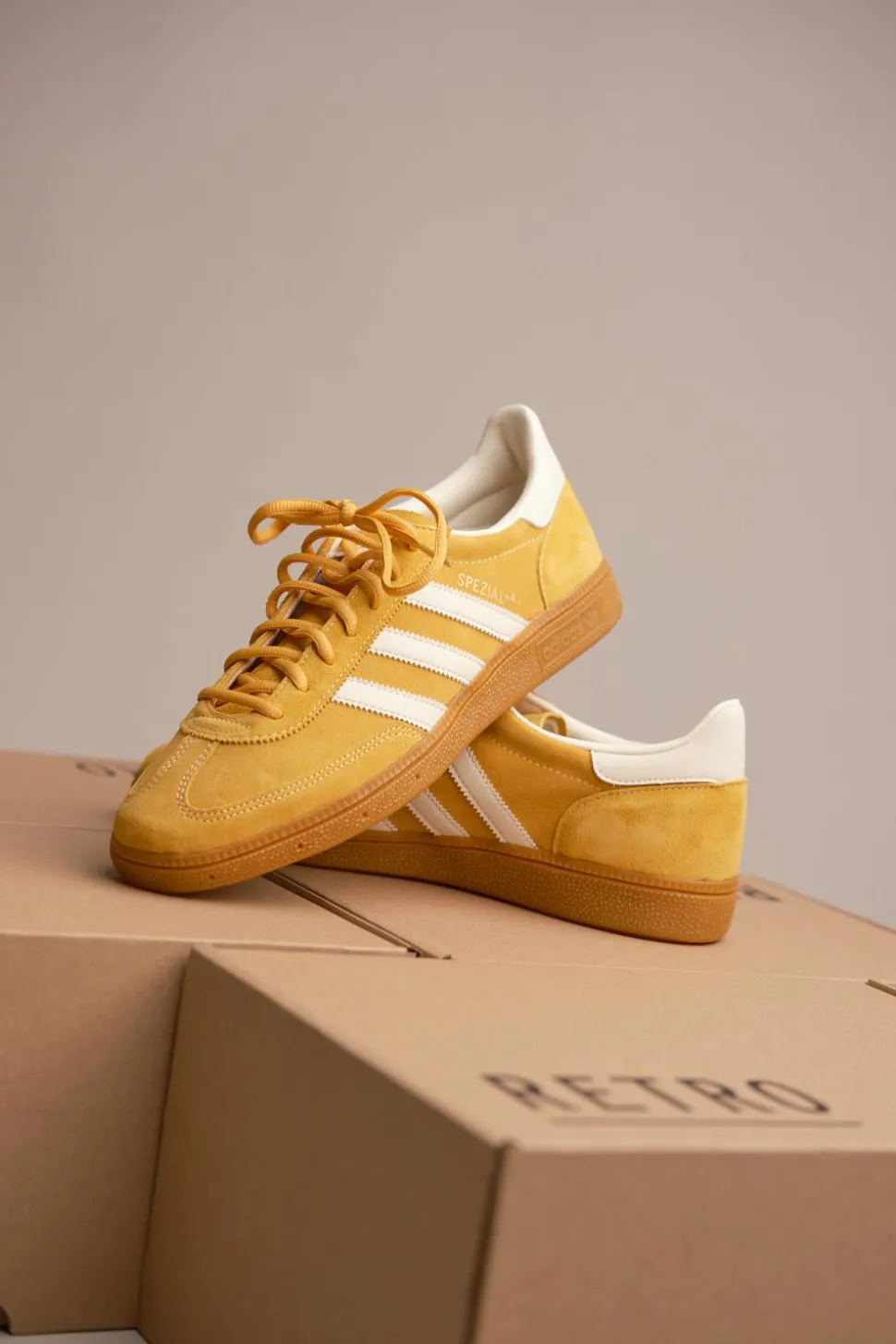 Handball Spezial Yellow/White