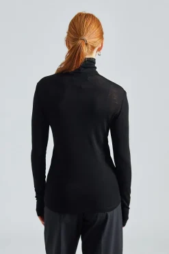 Hardanger Black