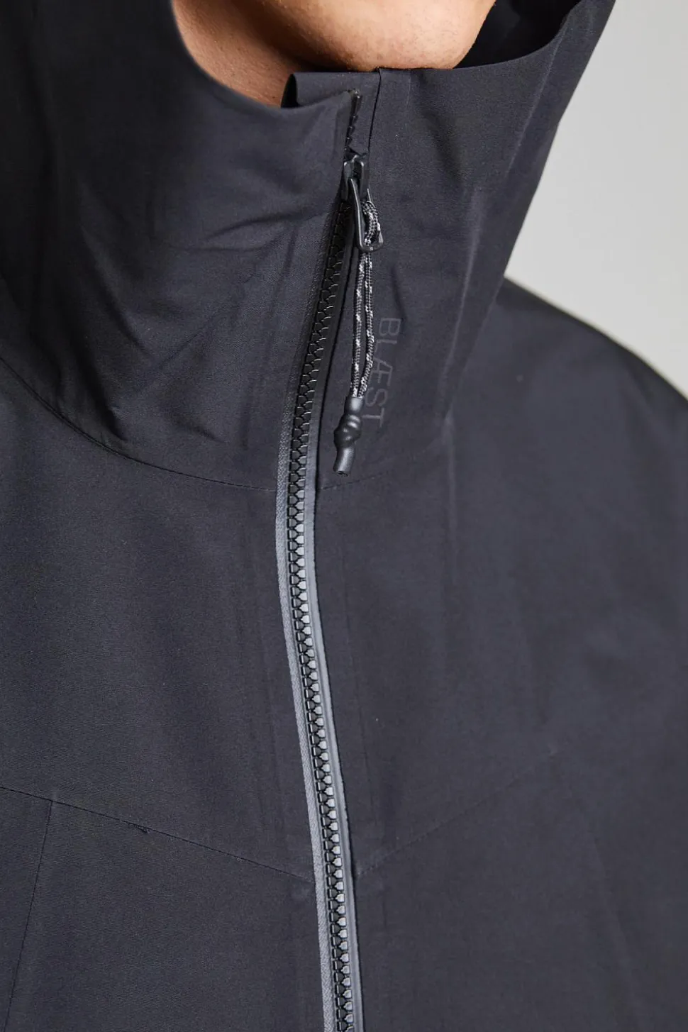 Helleren Coat Black