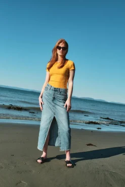 High V Neck Tee Sunset Yellow